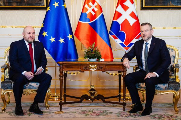 Prezident vymenoval Rudolfa Huliaka za ministra cestovného ruchu a športu