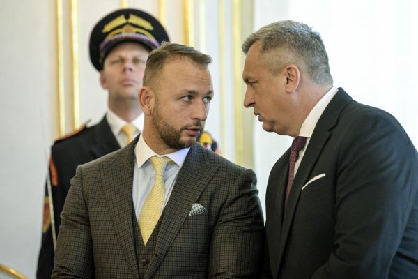 Predsedníctvo SNS vyjadrilo podporu Dankovi aj zotrvaniu v koalícii