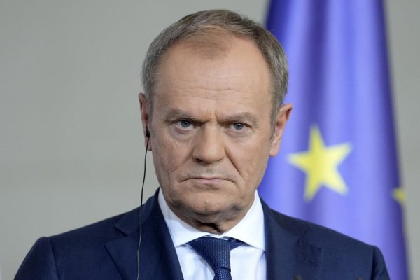 Tusk: Poľské orgány vyšetrujú zneužívanie moci za vlády PiS