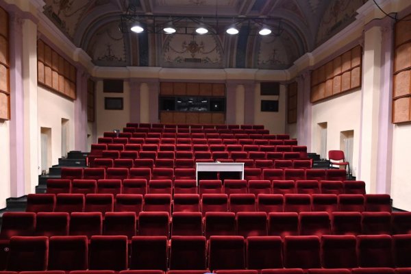 Samosprávne kraje Slovenska: Štát hodil regionálnu kultúru cez palubu, FPU znížil dotácie zriaďovaným divadlám