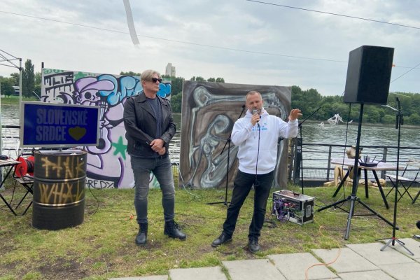 Umelecká obec na Slovensku sa spája v iniciatíve Slovenské srdce