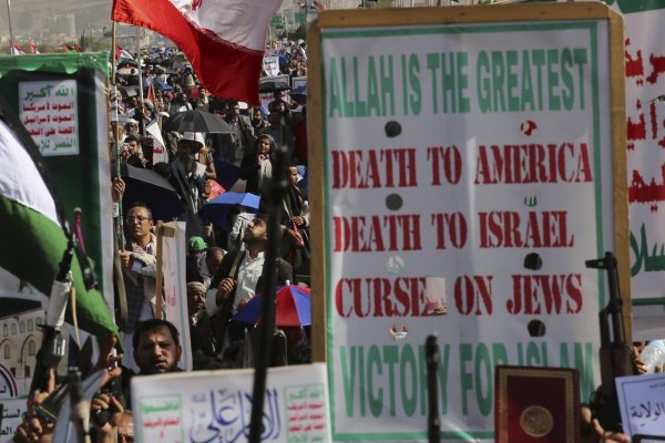 Izrael zaútočil na energetickú infraštruktúru húsíov v Jemene