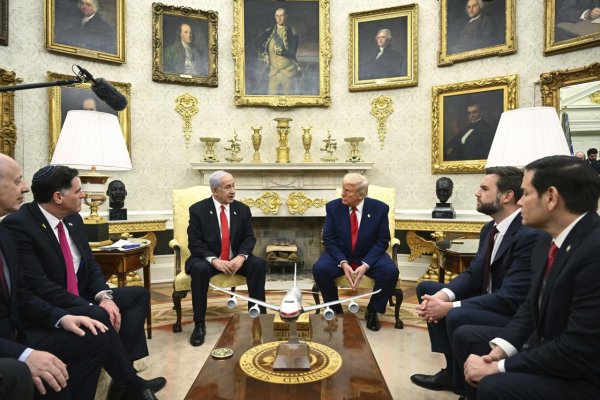 Trump na stretnutí s Netanjahuom zopakoval svoju „odvážnu víziu“ pre Pásmo Gazy