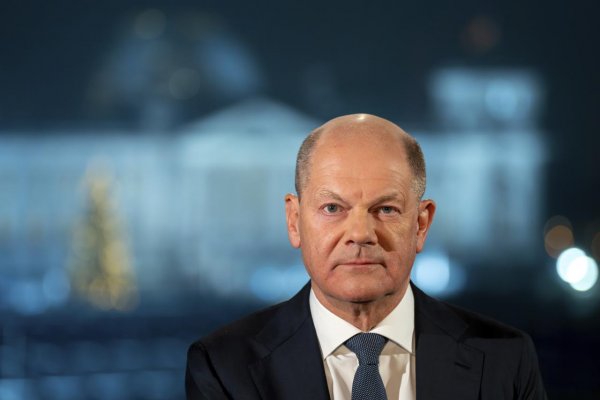 Nemecký kancelár Olaf Scholz popiera tvrdenie, že sa pred voľbami stretne s Putinom