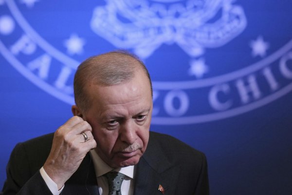 Turecko oznámilo, že je pripravené usporiadať mierové rokovania Ruska s Ukrajinou