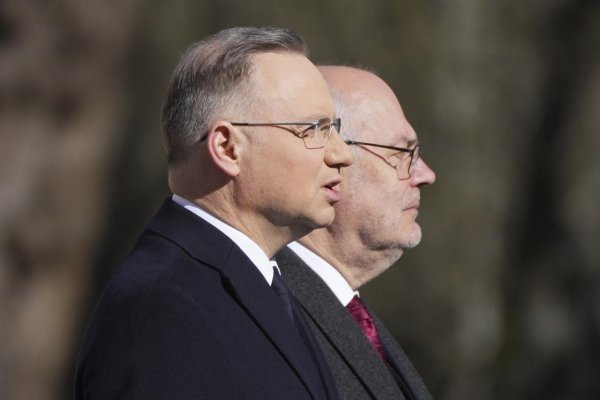 Poľské ministerstvo odtajnilo dokumenty o nákupe systému Pegasus