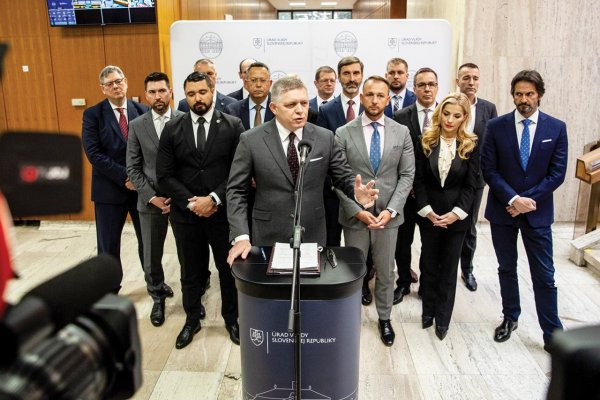 .týždeň vyhlásil za domácu antiosobnosť roka 2025 podriadených predsedu vlády