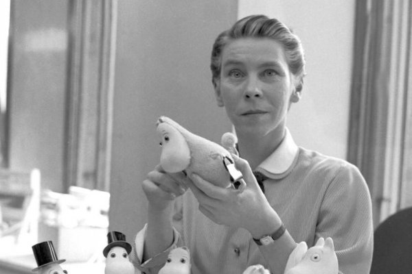 Muminovci vznikli počas druhej svetovej vojny. O práva na nich prejavil záujem Disney, Janssonová ho odmietla